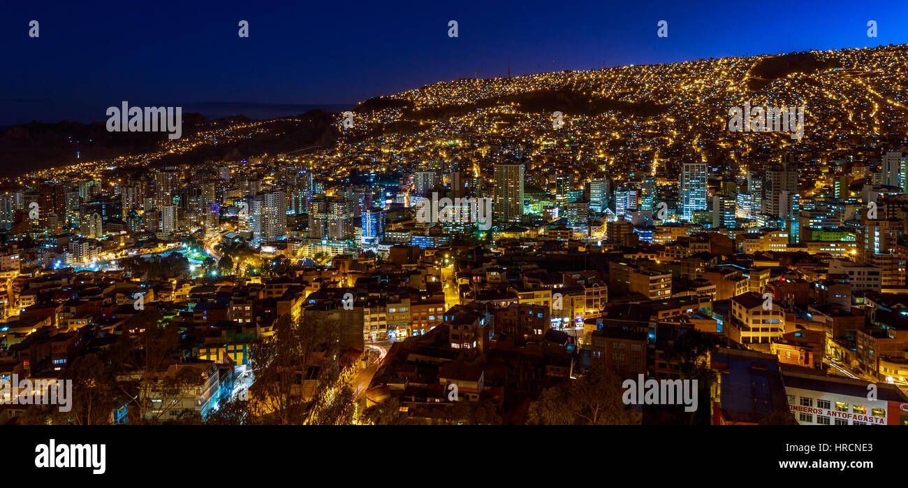 La Paz de noche, distrito empresarial